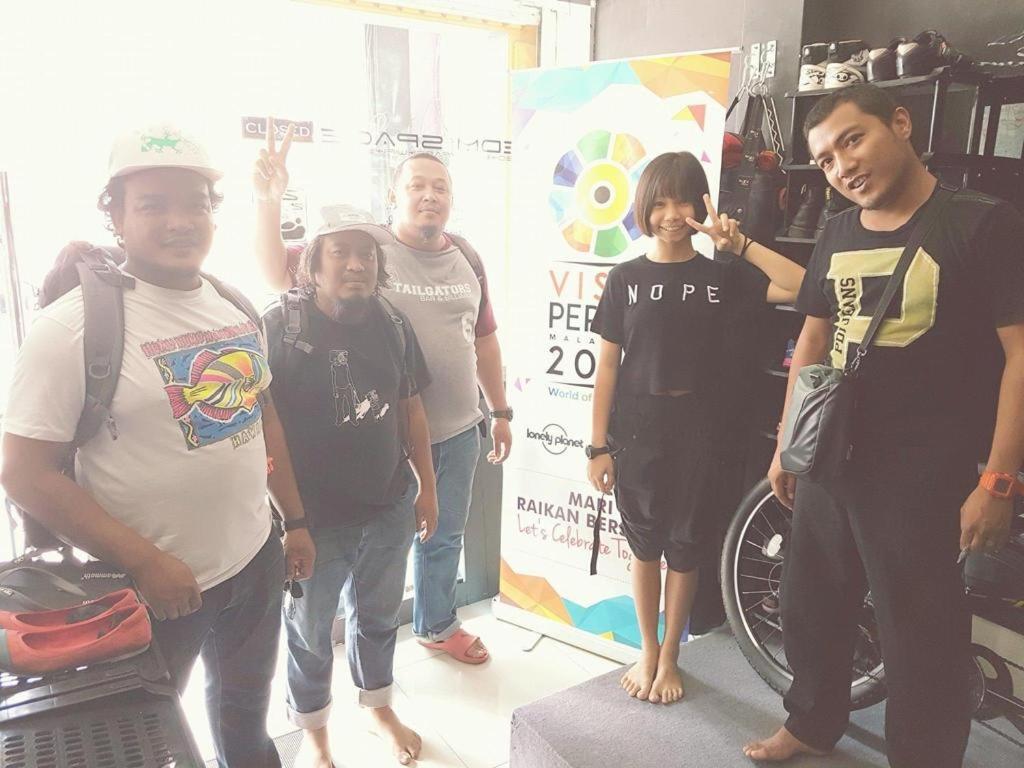 Edm Space Ipoh Esterno foto