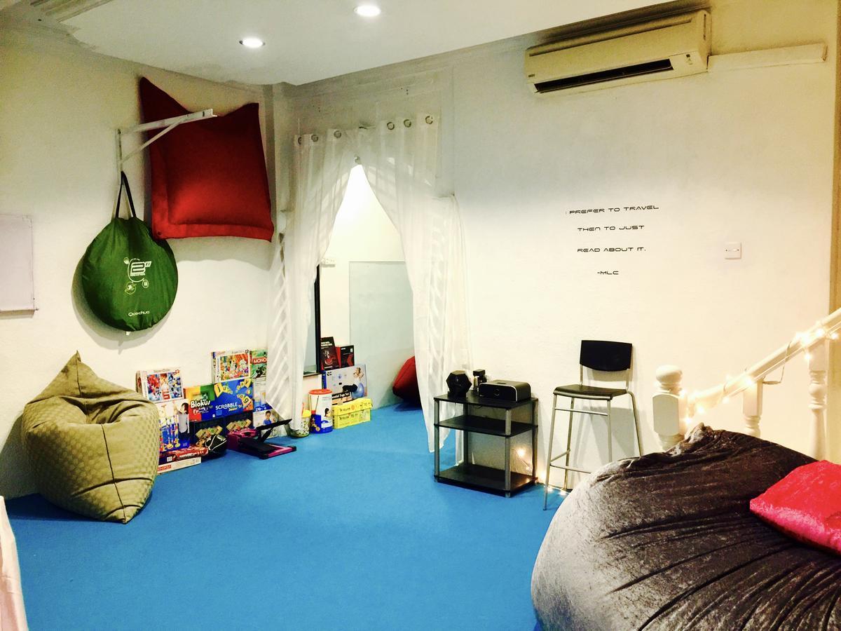 Edm Space Ipoh Esterno foto